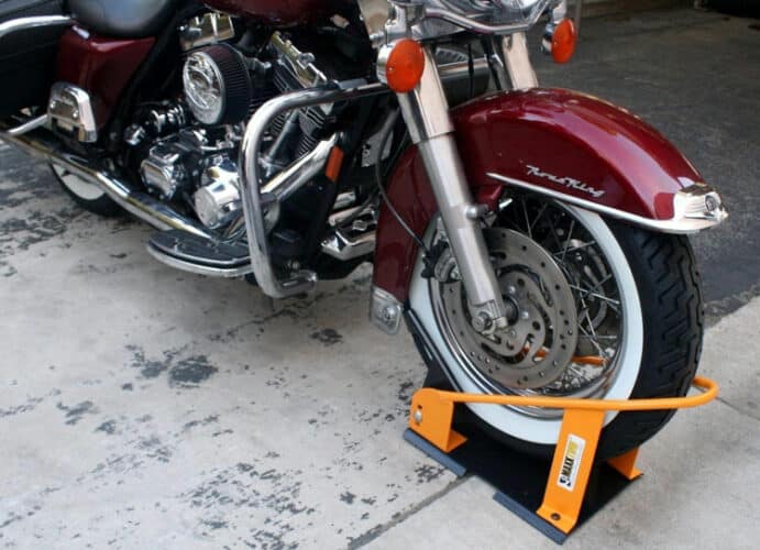 Motorcycle Wheel Chock Transport stand For Cruiser bike 17"-21" wheels