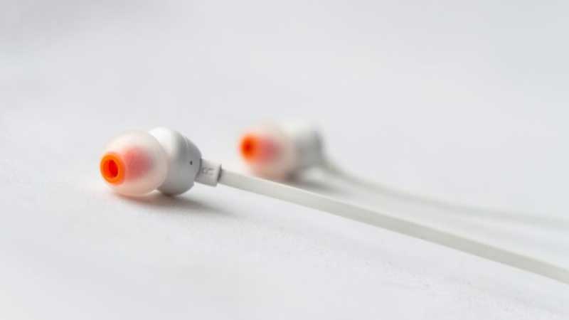 10 Best Earbuds For Motorcycle For Amazing Experience 2023
