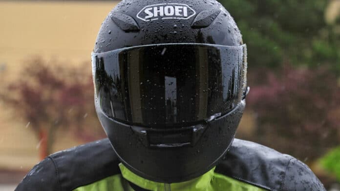 What Are The Safety Standards for Motorcycle Helmets? | BikersRights