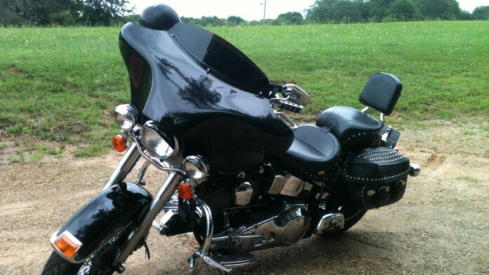 How to Paint a Motorcycle Fairing?