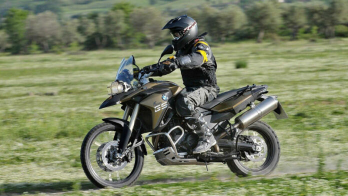2013 BMW F 800 GS Review