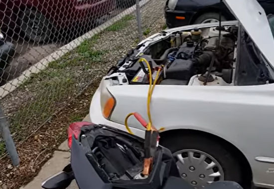 Connecting the Jumper Cable to the Car’s Battery