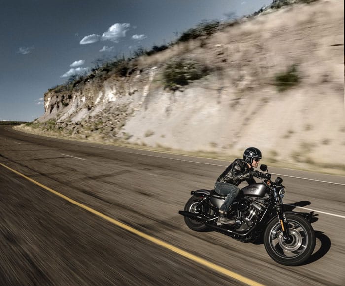 Harley-Davidson Sportster 883