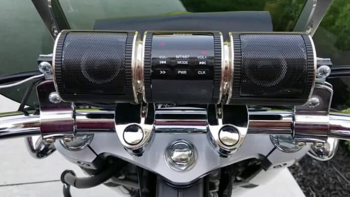 Why Do Many People Like to Have a Motorcycle Radio?