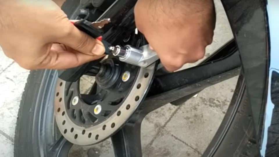 brake disk lock with key