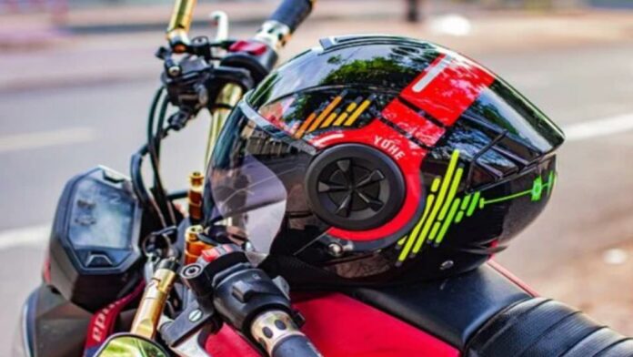 How to Tell if a Motorcycle Helmet Is Too Small