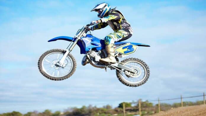 How to Calculate 2-Stroke Fuel Ratios