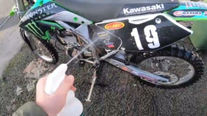 Best Dirt Bike Cleaner: Top Picks and Buying Guide