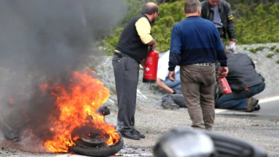 traffic accident emergency serious motorist