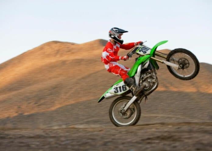 How Fast Does a 150cc Dirt Bike Go? The Complete Guide