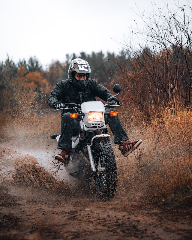 How to Clean a Dirt Bike Chain